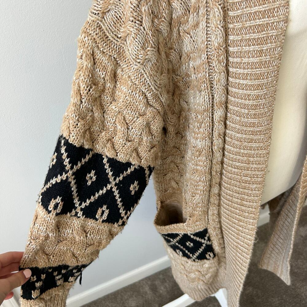 Pilcro by Anthropologie Oversized Knit Cardigan Aztec Crochet Wool Size S/M - Picture 6 of 10